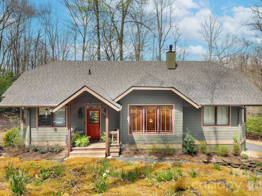 141 Bruce Circle, Pisgah Forest, NC 28768.  MLS# CAR4343499, YatesRealty ID 24950. 