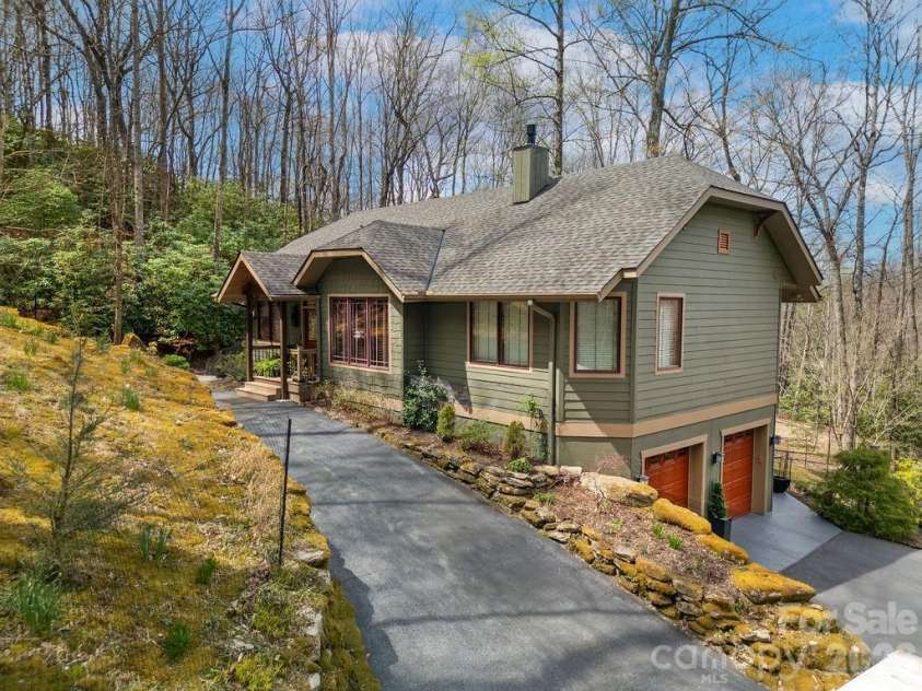 141 Bruce Circle, Pisgah Forest, NC 28768.  MLS# CAR4343499, YatesRealty ID 24950. 