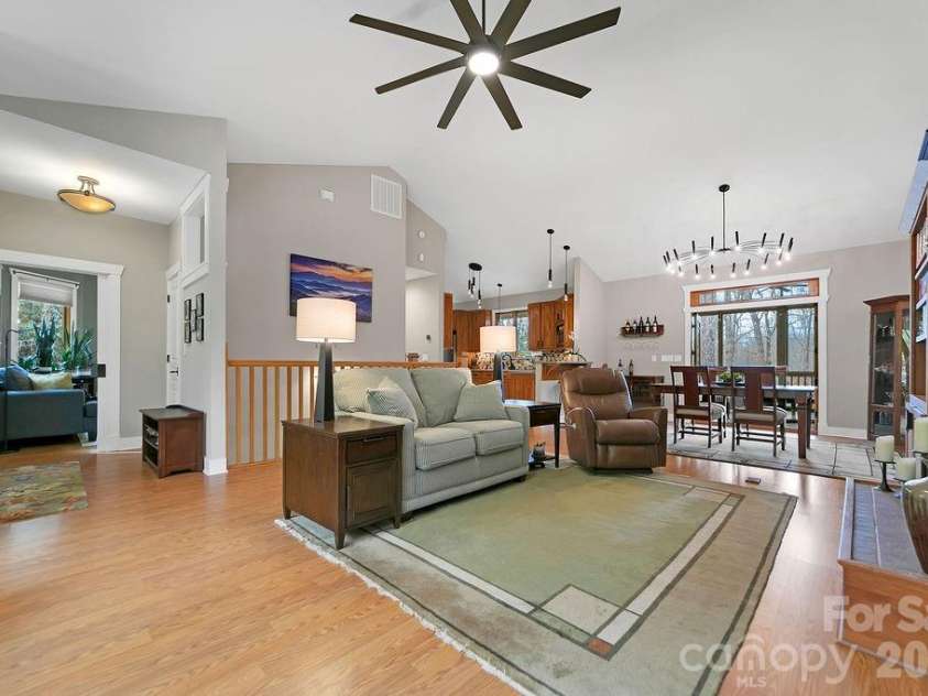 141 Bruce Circle, Pisgah Forest, NC 28768.  MLS# CAR4343499, YatesRealty ID 24950. 