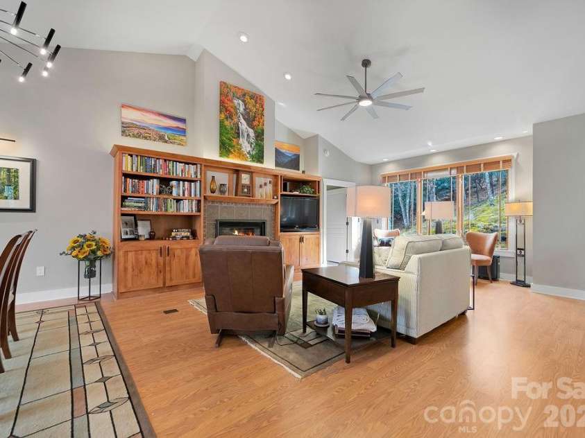 141 Bruce Circle, Pisgah Forest, NC 28768.  MLS# CAR4343499, YatesRealty ID 24950. 