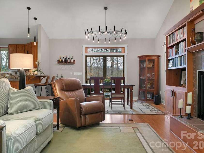 141 Bruce Circle, Pisgah Forest, NC 28768.  MLS# CAR4343499, YatesRealty ID 24950. 