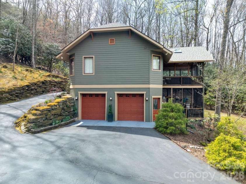 141 Bruce Circle, Pisgah Forest, NC 28768.  MLS# CAR4343499, YatesRealty ID 24950. 