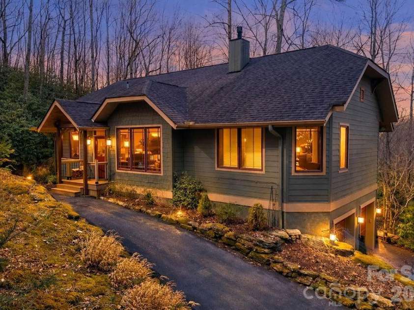 141 Bruce Circle, Pisgah Forest, NC 28768.  MLS# CAR4343499, YatesRealty ID 24950. 