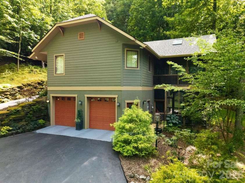 141 Bruce Circle, Pisgah Forest, NC 28768.  MLS# CAR4408833, YatesRealty ID 24950. 