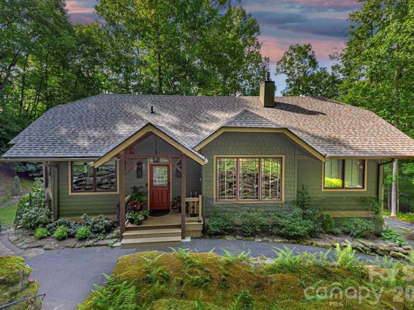 141 Bruce Circle, Pisgah Forest, NC 28768.  MLS# CAR4408833, YatesRealty ID 24950. 