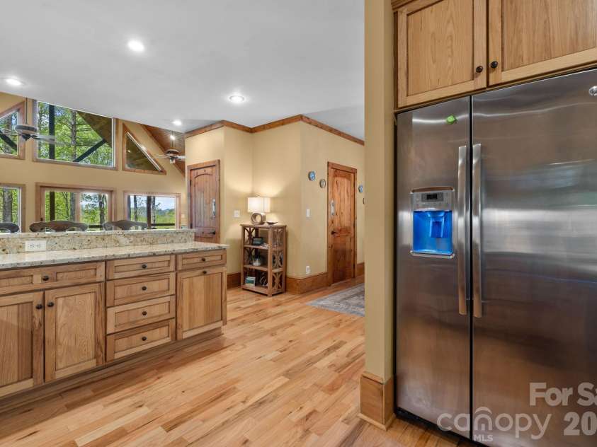 506 Crystal Mountain Road, Boone, NC 28607.  MLS# CAR4381360, YatesRealty ID 24951. 