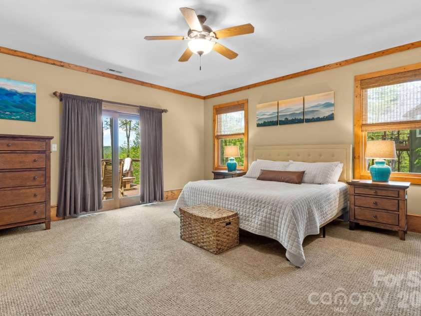 506 Crystal Mountain Road, Boone, NC 28607.  MLS# CAR4381360, YatesRealty ID 24951. 
