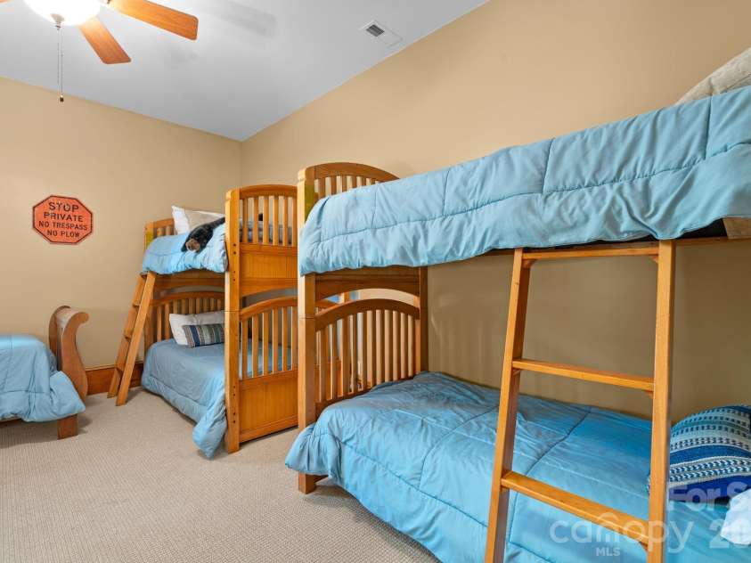 506 Crystal Mountain Road, Boone, NC 28607.  MLS# CAR4381360, YatesRealty ID 24951. 