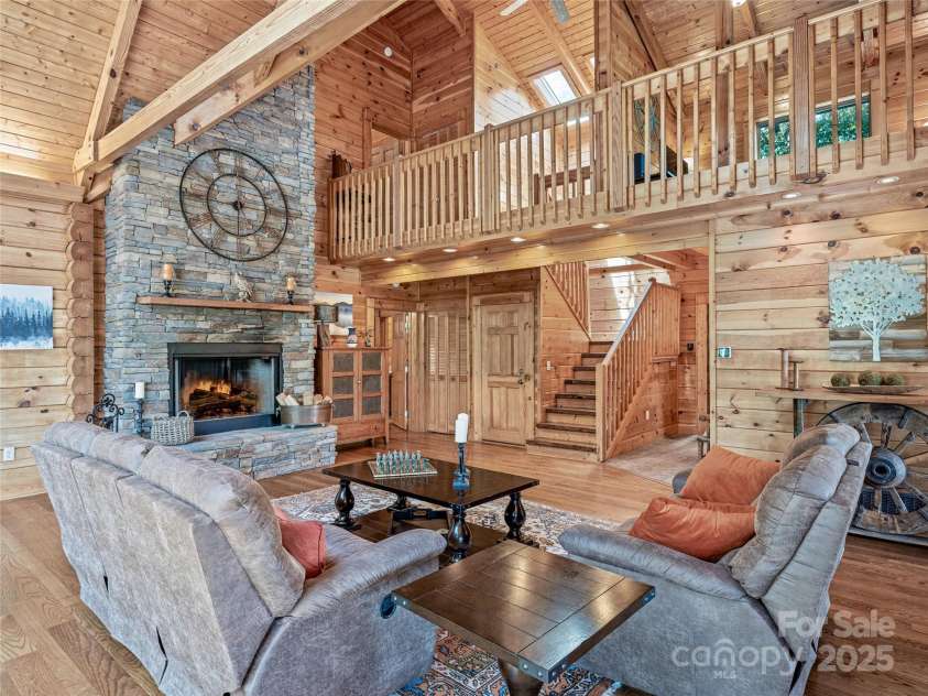 220 Circle Pines Drive, Rosman, NC 28772.  MLS# CAR4279416, YatesRealty ID 24952. 