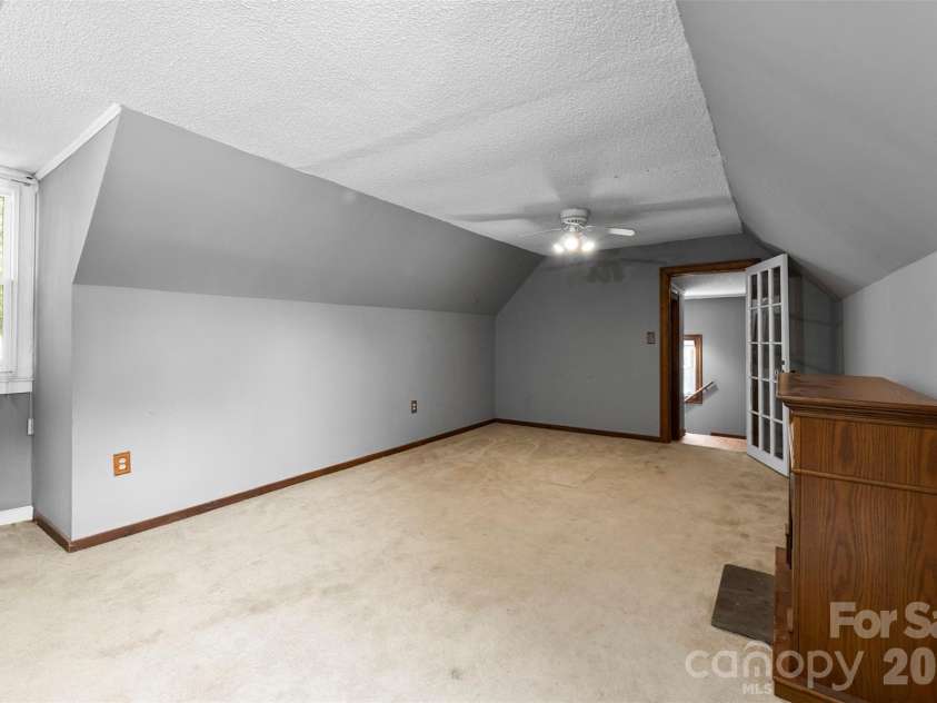 602 Lee Avenue, Bessemer City, NC 28016.  MLS# CAR4384706, YatesRealty ID 24953. 