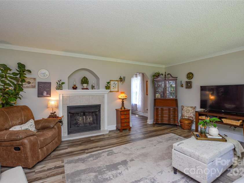 167 Main Street, Richburg, SC 29729.  MLS# CAR4279470, YatesRealty ID 24954. 