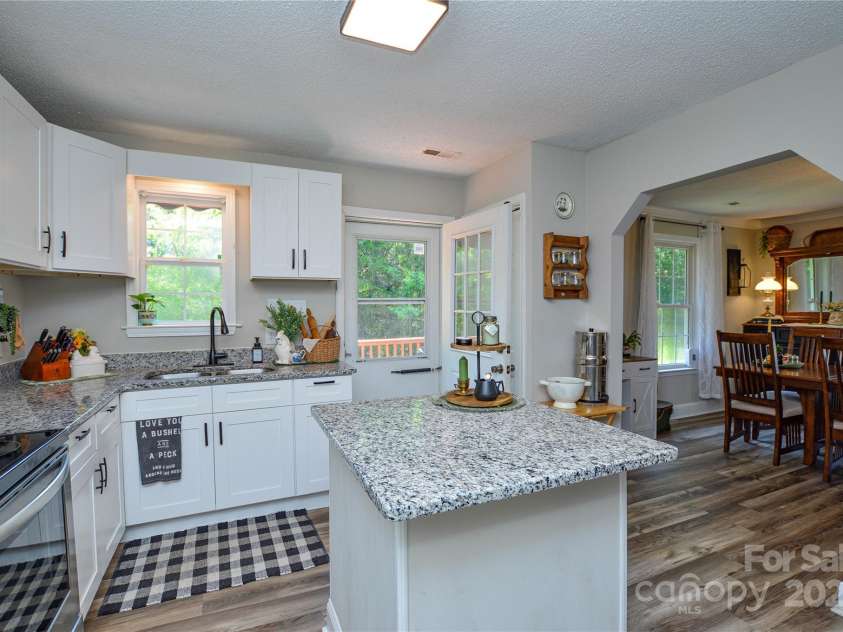 167 Main Street, Richburg, SC 29729.  MLS# CAR4279470, YatesRealty ID 24954. 