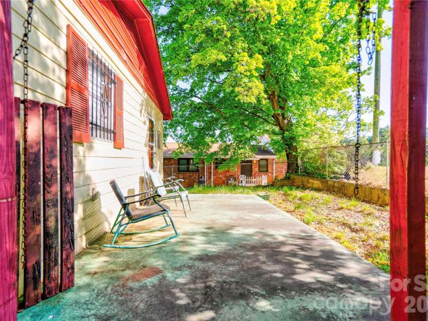 804 Tenda Place, Shelby, NC 28150.  MLS# CAR4373772, YatesRealty ID 24954. 