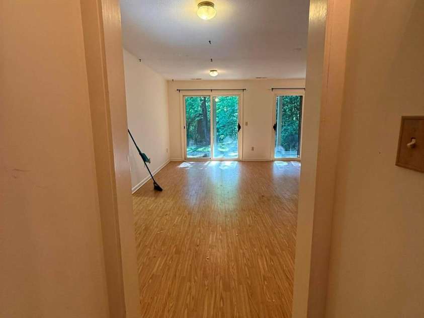 2 Hunting Country Trail, Tryon, NC 28782.  MLS# CAR4383981, YatesRealty ID 24956. 