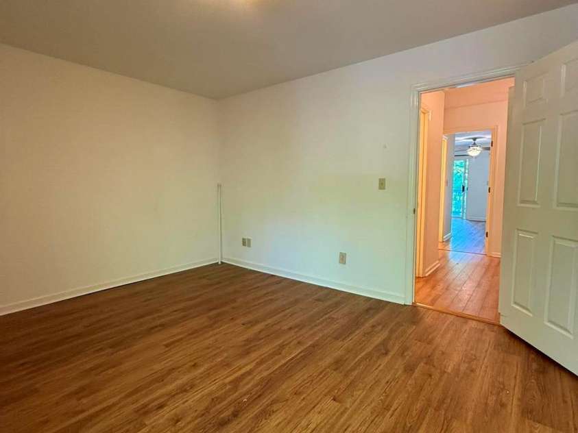 2 Hunting Country Trail, Tryon, NC 28782.  MLS# CAR4383981, YatesRealty ID 24956. 
