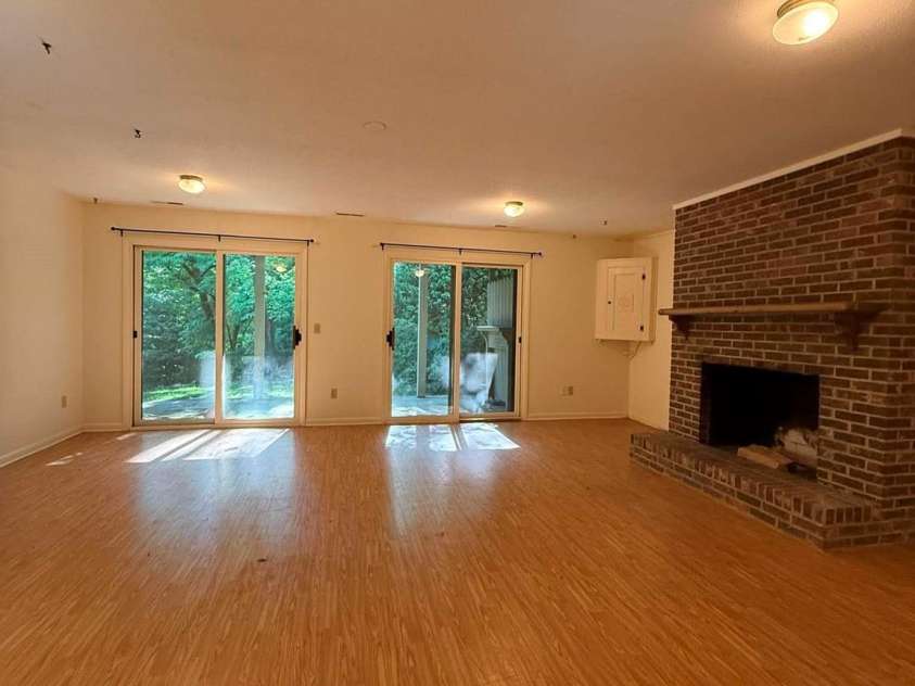 2 Hunting Country Trail, Tryon, NC 28782.  MLS# CAR4383981, YatesRealty ID 24956. 