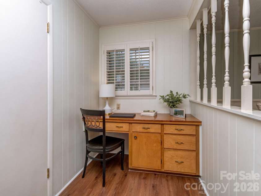 5344 Buena Vista Avenue, Charlotte, NC 28205.  MLS# CAR4381925, YatesRealty ID 24958. Office Area