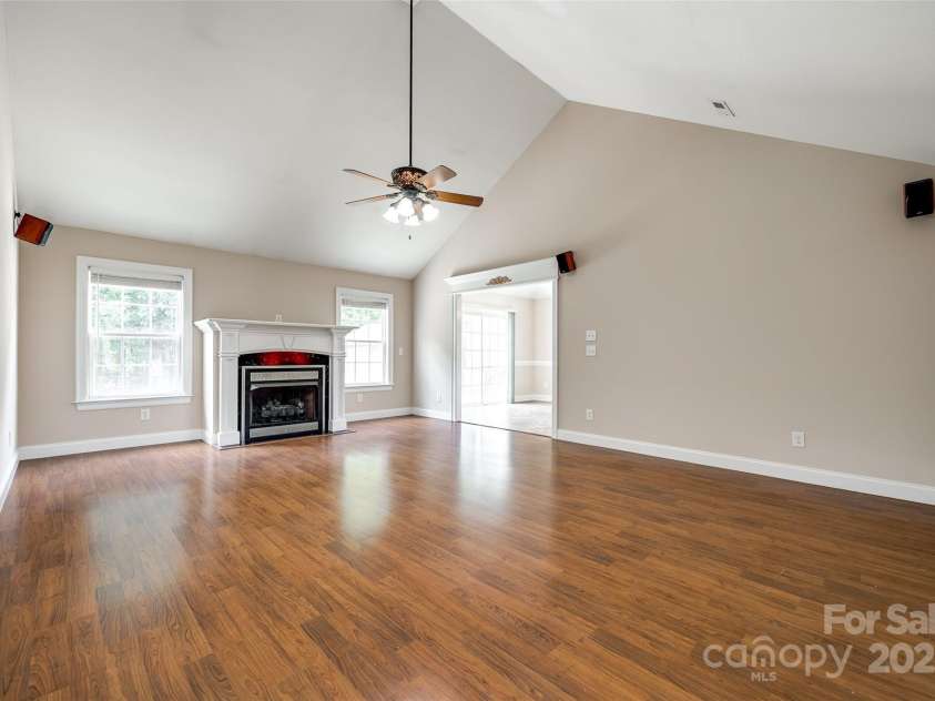 2027 Ellison Drive, Rock Hill, SC 29730.  MLS# CAR4259230, YatesRealty ID 24959. 