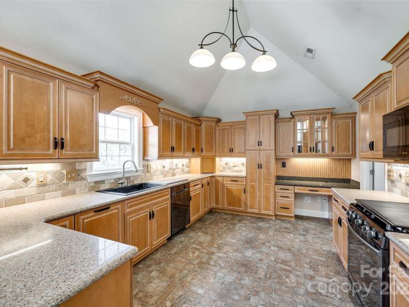 2027 Ellison Drive, Rock Hill, SC 29730.  MLS# CAR4259230, YatesRealty ID 24959. 