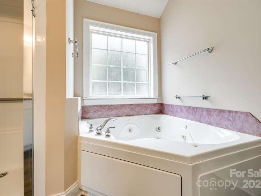 2027 Ellison Drive, Rock Hill, SC 29730.  MLS# CAR4259230, YatesRealty ID 24959. 