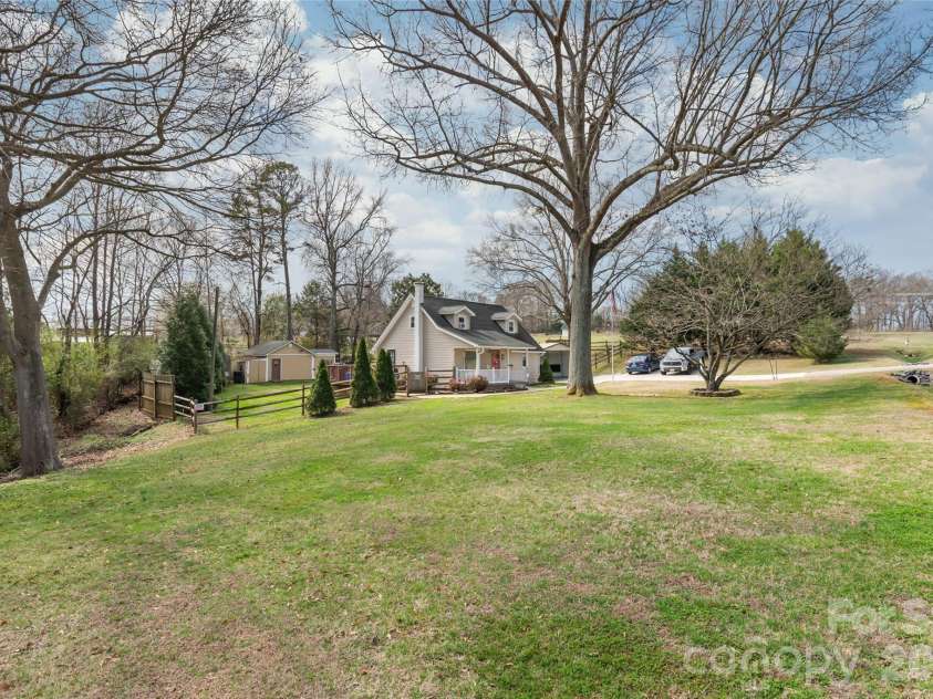1411 Hensley Road, Fort Mill, SC 29715.  MLS# CAR4358947, YatesRealty ID 24960. 