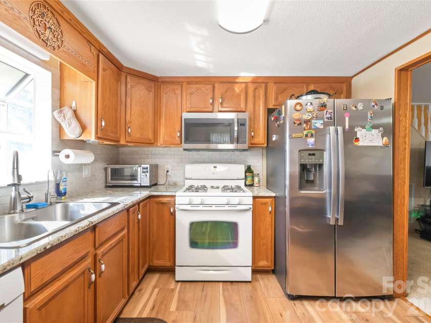 1411 Hensley Road, Fort Mill, SC 29715.  MLS# CAR4358947, YatesRealty ID 24960. 