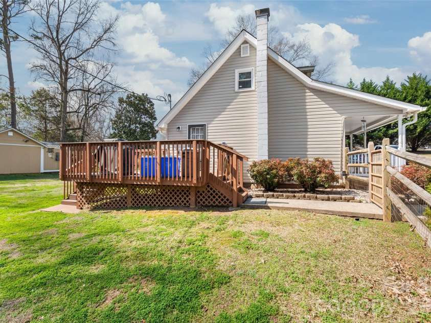 1411 Hensley Road, Fort Mill, SC 29715.  MLS# CAR4358947, YatesRealty ID 24960. 