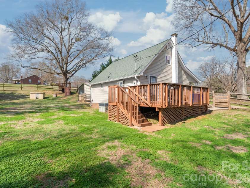 1411 Hensley Road, Fort Mill, SC 29715.  MLS# CAR4358947, YatesRealty ID 24960. 