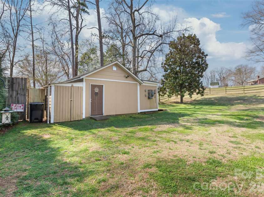 1411 Hensley Road, Fort Mill, SC 29715.  MLS# CAR4358947, YatesRealty ID 24960. 