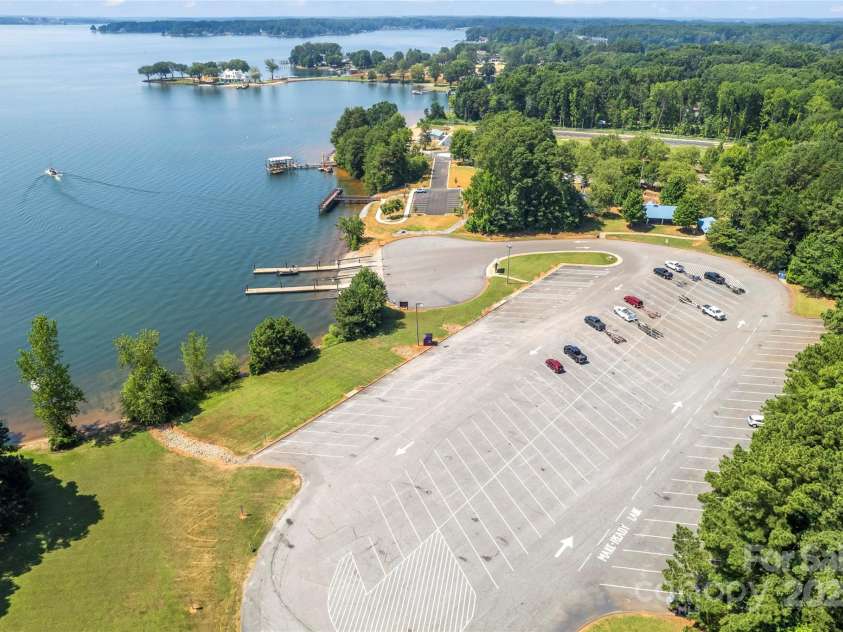 2866 Backwoods Trail, Denver, NC 28037.  MLS# CAR4279518, YatesRealty ID 24960. 