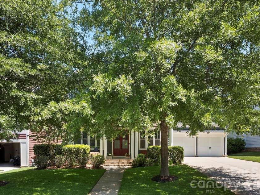 5226 Meadowcroft Way, Fort Mill, SC 29708.  MLS# CAR4384068, YatesRealty ID 24961. 