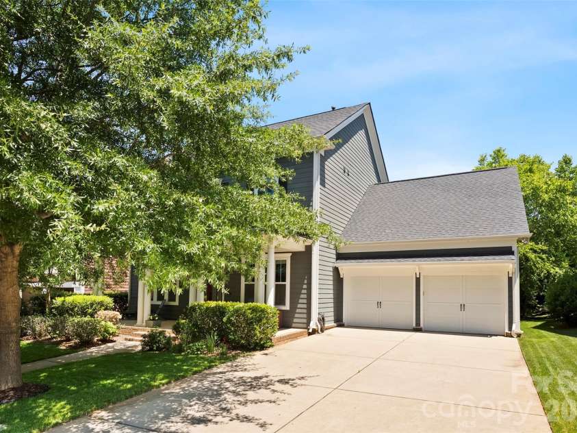 5226 Meadowcroft Way, Fort Mill, SC 29708.  MLS# CAR4384068, YatesRealty ID 24961. 