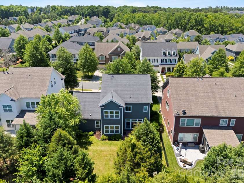 5226 Meadowcroft Way, Fort Mill, SC 29708.  MLS# CAR4384068, YatesRealty ID 24961. 