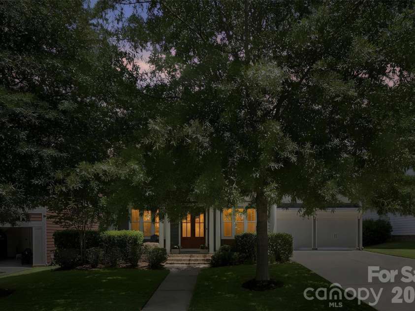 5226 Meadowcroft Way, Fort Mill, SC 29708.  MLS# CAR4384068, YatesRealty ID 24961. 