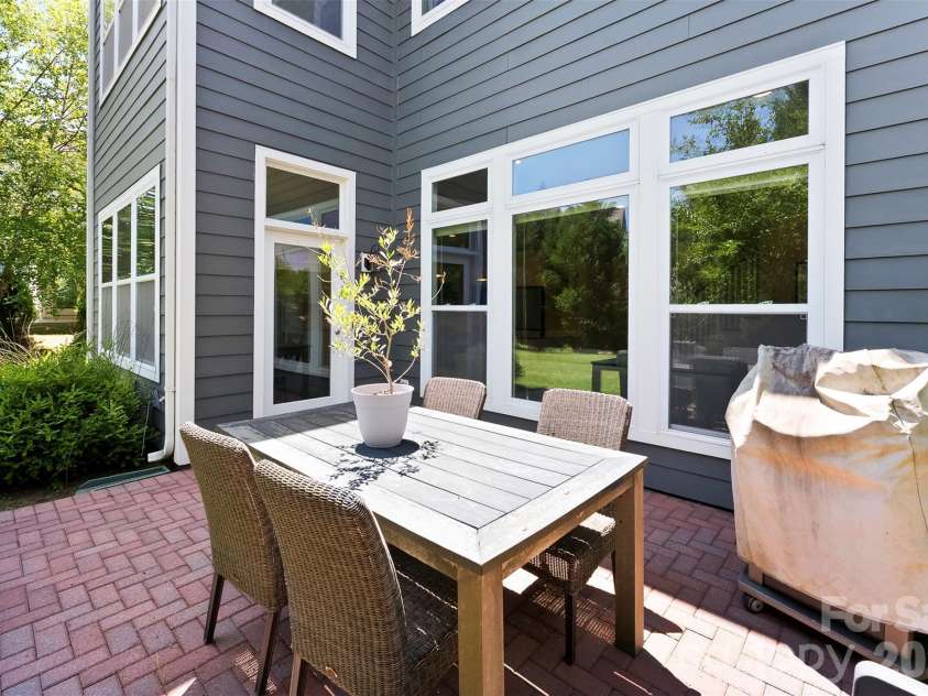 5226 Meadowcroft Way, Fort Mill, SC 29708.  MLS# CAR4384068, YatesRealty ID 24961. Pavered Patio