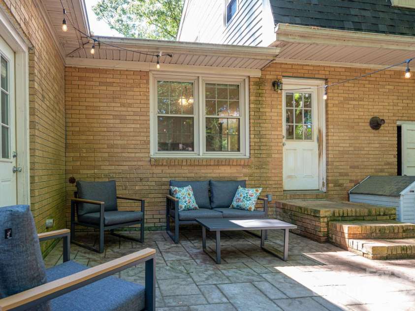 1324 Princeton Avenue, Gastonia, NC 28054.  MLS# CAR4253758, YatesRealty ID 24962. 