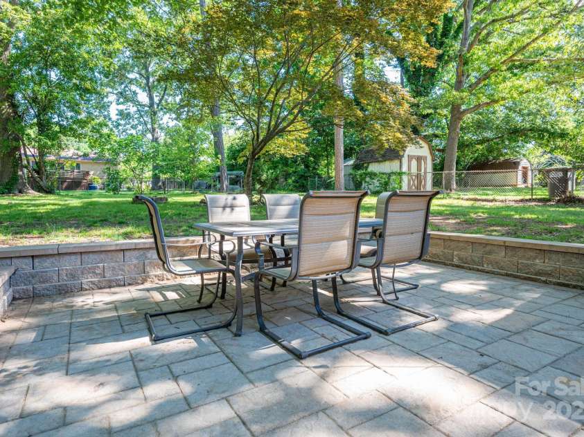 1324 Princeton Avenue, Gastonia, NC 28054.  MLS# CAR4253758, YatesRealty ID 24962. 