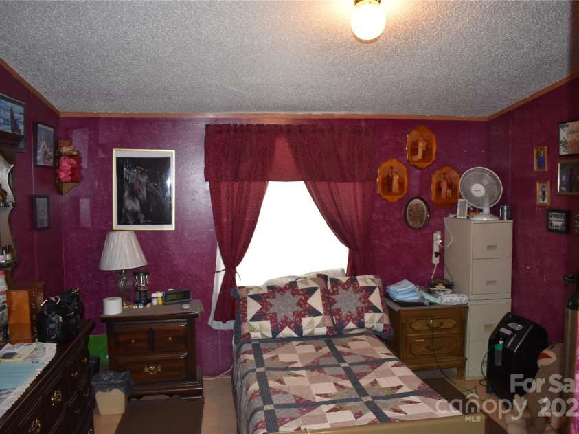 236 Hidden Cove Road, Marion, NC 28752.  MLS# CAR4276772, YatesRealty ID 24964. 