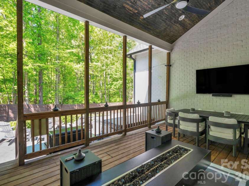 365 Stone Cliff Lane, Clover, SC 29710.  MLS# CAR4365360, YatesRealty ID 24968. Covered back porch