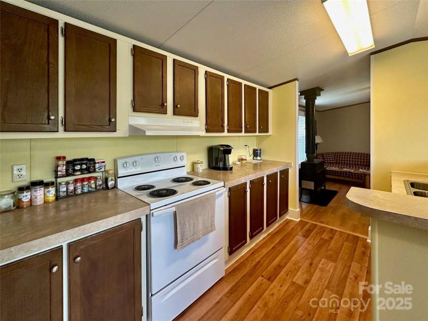 448 Hopson Heritage Lane, Burnsville, NC 28740.  MLS# CAR4275038, YatesRealty ID 24968. 