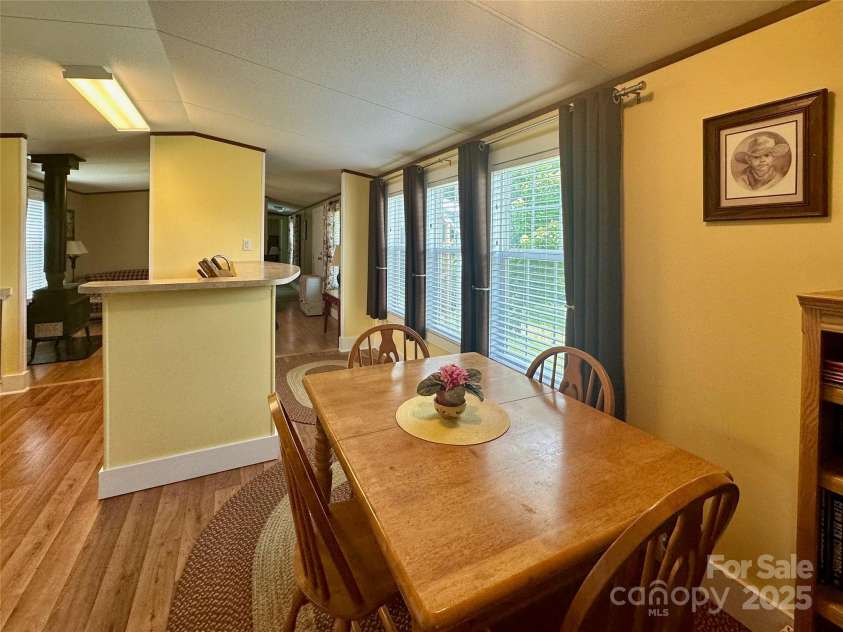 448 Hopson Heritage Lane, Burnsville, NC 28740.  MLS# CAR4275038, YatesRealty ID 24968. 