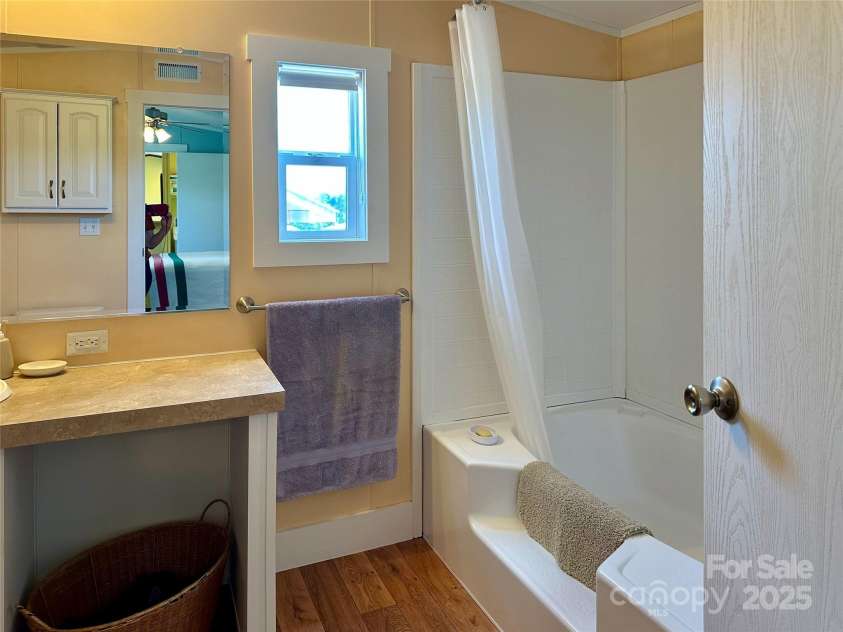 448 Hopson Heritage Lane, Burnsville, NC 28740.  MLS# CAR4275038, YatesRealty ID 24968. 