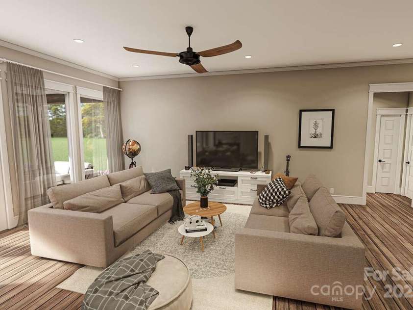 2106 Piper Ridge Drive, Lenoir, NC 28645.  MLS# CAR4271048, YatesRealty ID 24969. 