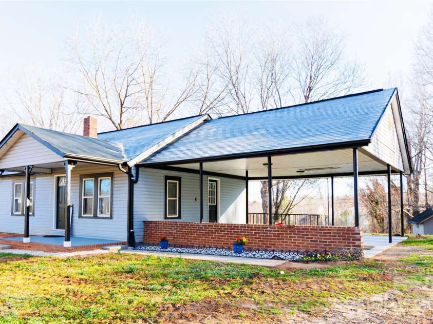 456 Settlemyre Road, Morganton, NC 28655.  MLS# CAR4237743, YatesRealty ID 2497. 