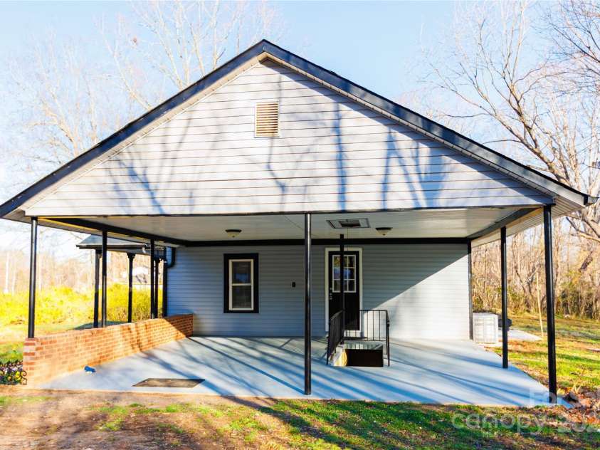 456 Settlemyre Road, Morganton, NC 28655.  MLS# CAR4237743, YatesRealty ID 2497. 