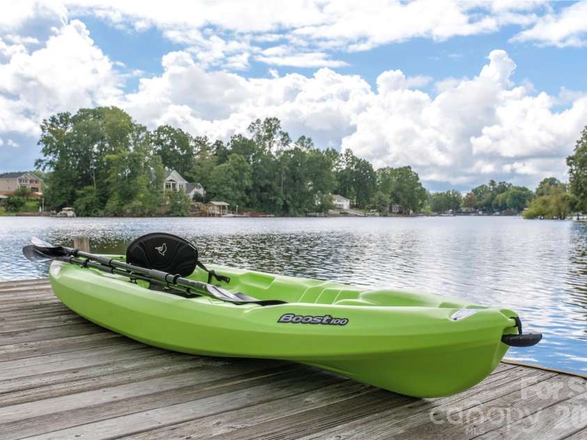 449 Island View Drive, Lexington, NC 27292.  MLS# CAR4368104, YatesRealty ID 24970. Floater