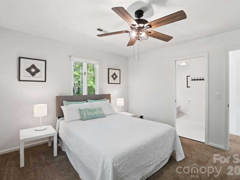 449 Island View Drive, Lexington, NC 27292.  MLS# CAR4368104, YatesRealty ID 24970. Primary Bedroom Suite