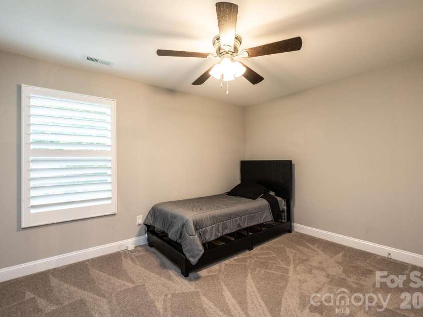 3075 Jamestown Drive, Gastonia, NC 28054.  MLS# CAR4384906, YatesRealty ID 24971. 