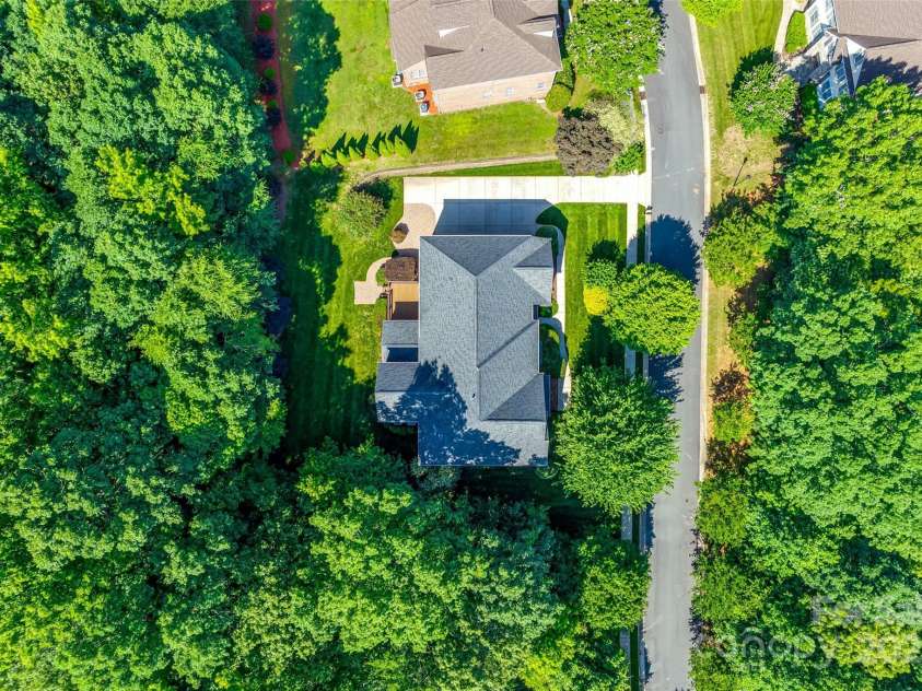 5008 Woodview Lane, Weddington, NC 28104.  MLS# CAR4269305, YatesRealty ID 24971. 