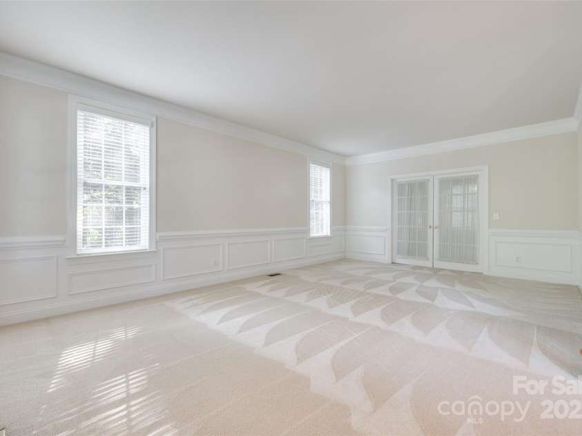 5008 Woodview Lane, Weddington, NC 28104.  MLS# CAR4269305, YatesRealty ID 24971. Living Room